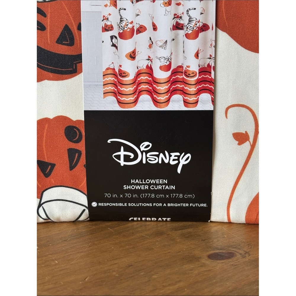 Disney Halloween Winnie the Pooh Shower Curtain Fabric 70" by 70" GIFT NEW - Picture 3 of 4